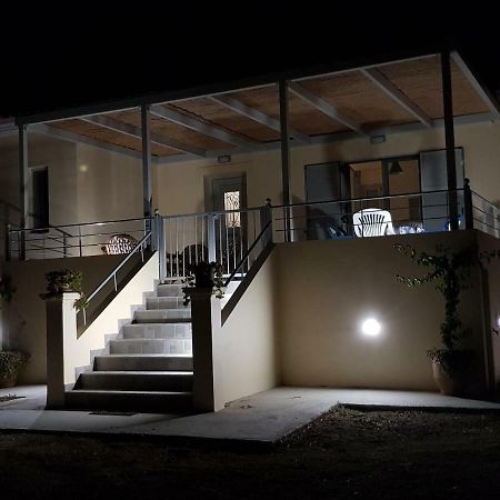 הוילה Xi Beach XI House מראה חיצוני תמונה